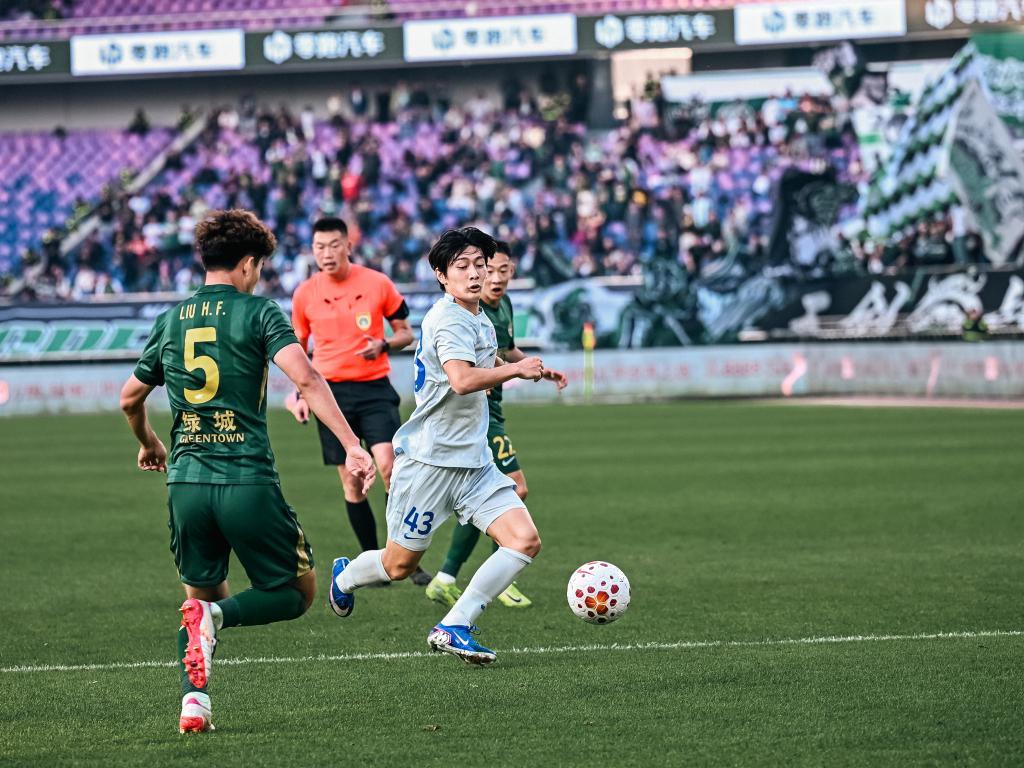 中超观察｜超高上座率令人欣喜，争议判罚需要警惕